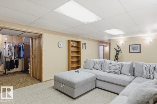 141 Green Ash Drive, Wetaskiwin, AB 