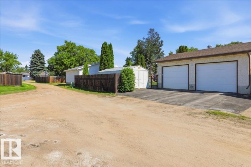 141 Green Ash Drive, Wetaskiwin, AB 