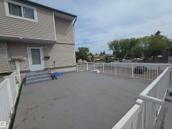 8433 29 Avenue  Edmonton, AB T6K 3M8