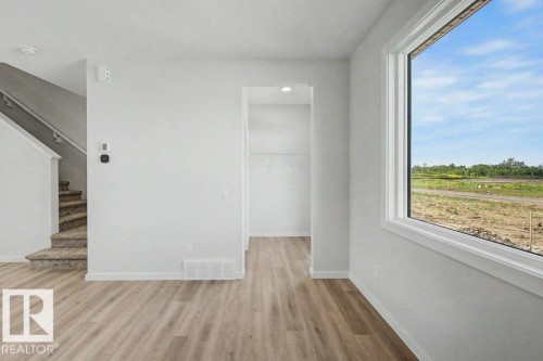 400 Stiles Way, Leduc, AB - Indoor Photo Showing Other Room