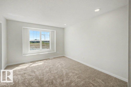 400 Stiles Way, Leduc, AB - Indoor Photo Showing Other Room