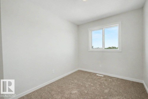 400 Stiles Way, Leduc, AB - Indoor Photo Showing Other Room