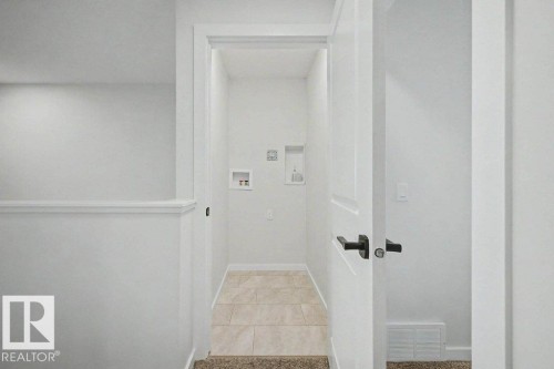 400 Stiles Way, Leduc, AB - Indoor Photo Showing Other Room