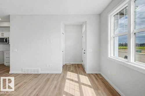 400 Stiles Way, Leduc, AB - Indoor Photo Showing Other Room