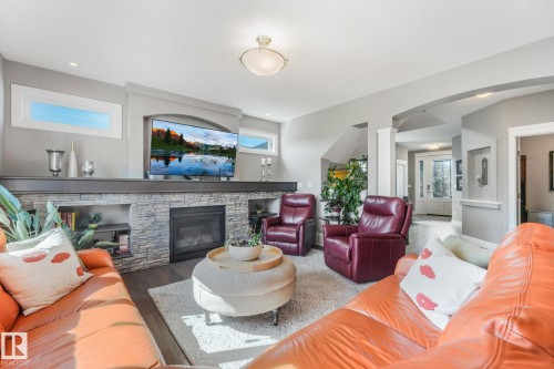 412 Ravine Court, Devon, AB 