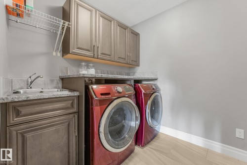 412 Ravine Court, Devon, AB 