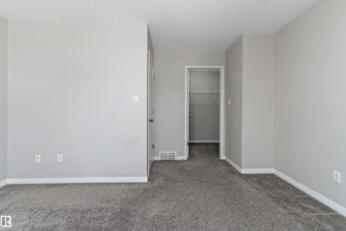 56 130 Hyndman Crescent, Edmonton, AB 
