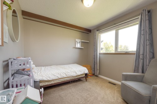 10527 32 Avenue, Edmonton, AB 