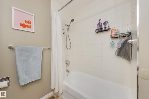 10527 32 Avenue, Edmonton, AB 