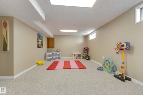 10527 32 Avenue, Edmonton, AB 