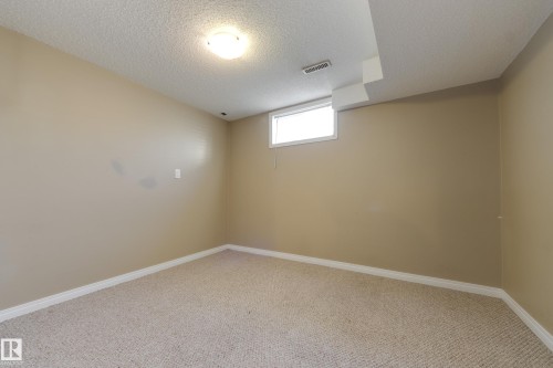 10527 32 Avenue, Edmonton, AB 