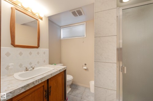 10527 32 Avenue, Edmonton, AB 