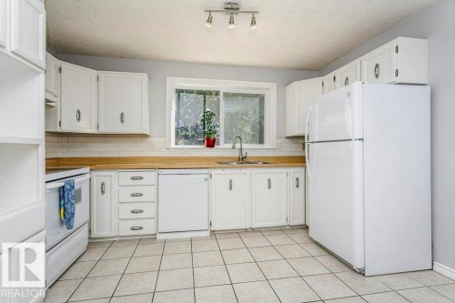 5510 92C Avenue, Edmonton, AB 