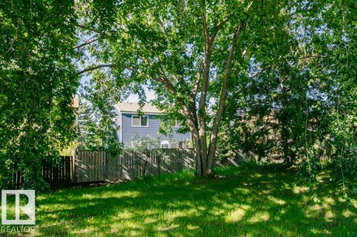 5510 92C Avenue, Edmonton, AB 