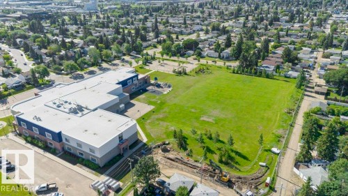 5510 92C Avenue, Edmonton, AB 
