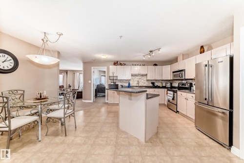 220 4312 139 Avenue, Edmonton, AB - Indoor