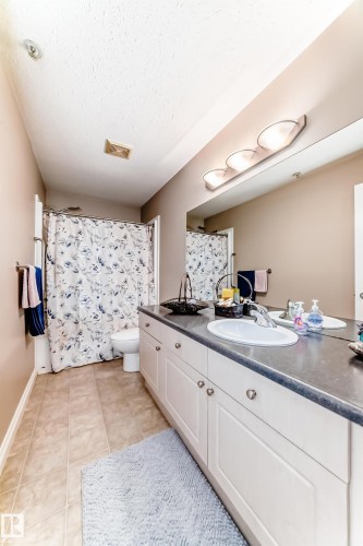220 4312 139 Avenue, Edmonton, AB - Indoor Photo Showing Other Room