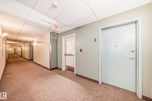 220 4312 139 Avenue, Edmonton, AB - Indoor Photo Showing Other Room