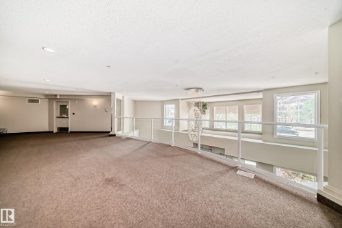 220 4312 139 Avenue, Edmonton, AB - Indoor Photo Showing Other Room