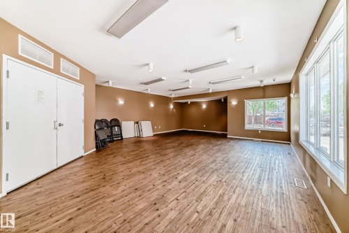 220 4312 139 Avenue, Edmonton, AB - Indoor Photo Showing Other Room