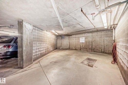 220 4312 139 Avenue, Edmonton, AB - Indoor