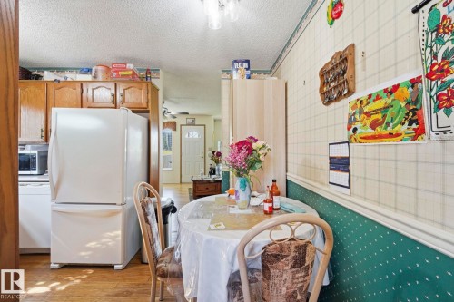 10840 25 Avenue, Edmonton, AB 