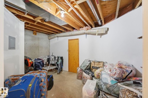 10840 25 Avenue, Edmonton, AB 