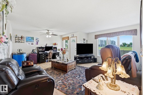 10840 25 Avenue, Edmonton, AB 