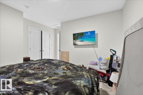 #1 11616 82 St Nw, Edmonton, AB - Indoor Photo Showing Bedroom