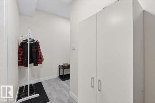 #1 11616 82 St Nw, Edmonton, AB - Indoor Photo Showing Other Room