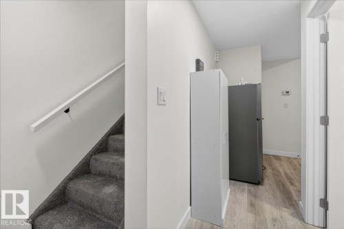 #1 11616 82 St Nw, Edmonton, AB - Indoor Photo Showing Other Room