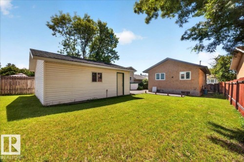 3135 49A Street, Edmonton, AB 