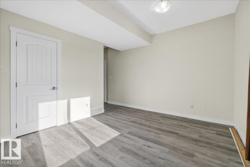 #2 11616 82 St Nw, Edmonton, AB - Indoor Photo Showing Other Room