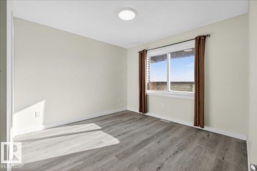 #2 11616 82 St Nw, Edmonton, AB - Indoor Photo Showing Other Room
