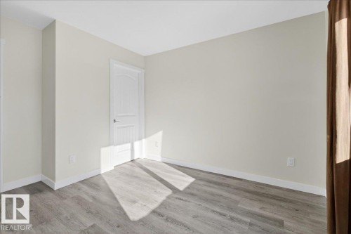 #2 11616 82 St Nw, Edmonton, AB - Indoor Photo Showing Other Room