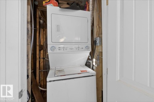#2 11616 82 St Nw, Edmonton, AB - Indoor Photo Showing Laundry Room