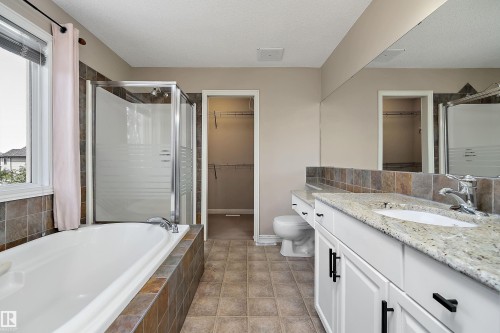 13 Southfork Court, Leduc, AB - Indoor Photo Showing Bathroom