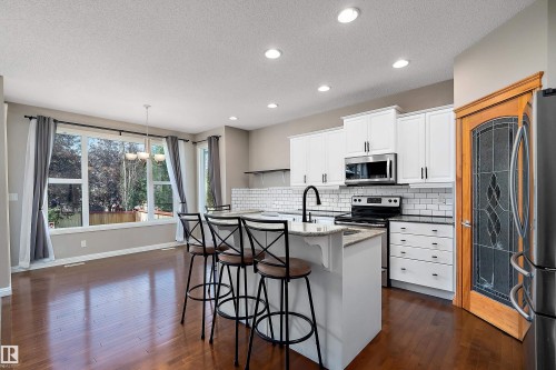 13 Southfork Court, Leduc, AB - Indoor Photo Showing Kitchen With Upgraded Kitchen