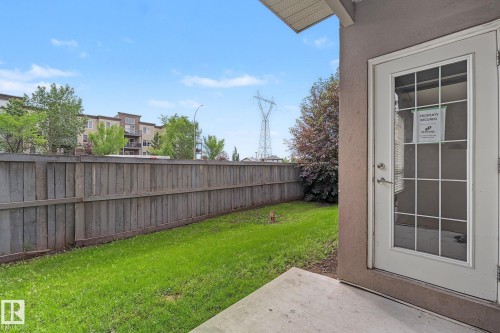 #111 5005 165 Av Nw, Edmonton, AB - Outdoor