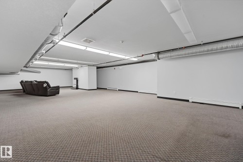 #111 5005 165 Av Nw, Edmonton, AB - Indoor