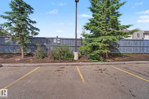 #111 5005 165 Av Nw, Edmonton, AB - Outdoor