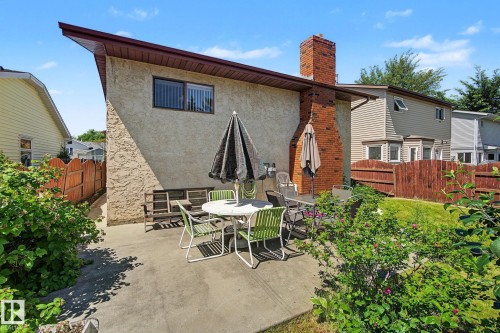 7327 189 Street, Edmonton, AB 