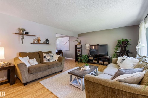 26 Milburn Crescent, St. Albert, AB 