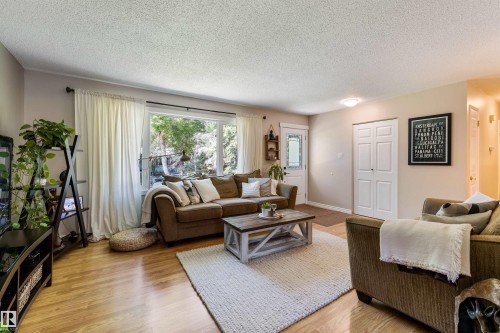 26 Milburn Crescent, St. Albert, AB 