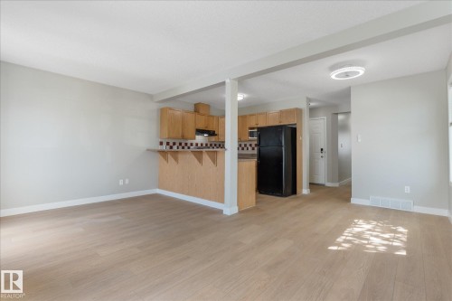 5540 163 Avenue, Edmonton, AB 