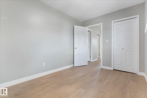 5540 163 Avenue, Edmonton, AB 
