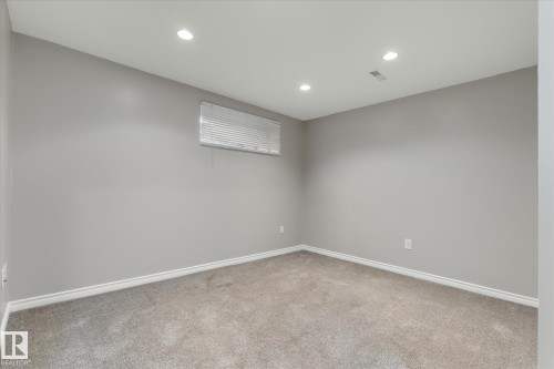 5540 163 Avenue, Edmonton, AB 