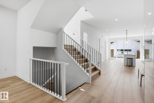 14315 98 Avenue Nw, Edmonton, AB 