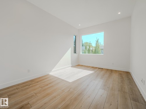 14315 98 Avenue Nw, Edmonton, AB 