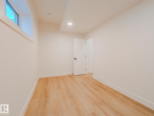 14315 98 Avenue Nw, Edmonton, AB 